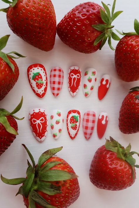 Adorable Strawberries and cream themed nails! It's like a cute little picnic theme as well! These nails you will love! And all hand painted by me. Treat yourself to these cute press on nails! Display nails are in Medium Almond. *Note: Will Not be able to have extra short length nails for this kind of design* Hi and Welcome everyone! I hope you enjoy taking a look at all our nail designs. I sell LUXURY press on nails that are reusable. We use Apres Gel X nail tips and Korean gel products. Just kn Apple Pie Nails, Strawberry Themed Nails, Cute Strawberry Nails, Strawberry Nails Designs, Press On Nails Display, Short Length Nails, Strawberry Shortcake Nails, Picnic Nails, Cute Press On Nails