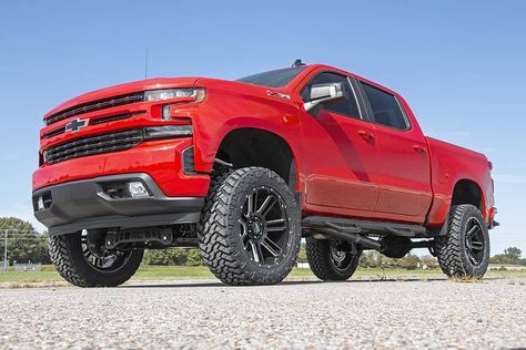 GM’s 2019 silverado and sierra features an impressive all-new design that’s built from the ground up, with aggressive angles and head-turning stylings that fit in beautifully when transformed with Rough Country’s 6in Suspension Lift. Starting at $1399.95 - Ships Free! Rough Country Suspension, 2019 Silverado, Chevy Models, Gmc Denali, Trucks Chevy, Aftermarket Wheels, New Photo Download, Chevrolet Trucks, Car Magazine