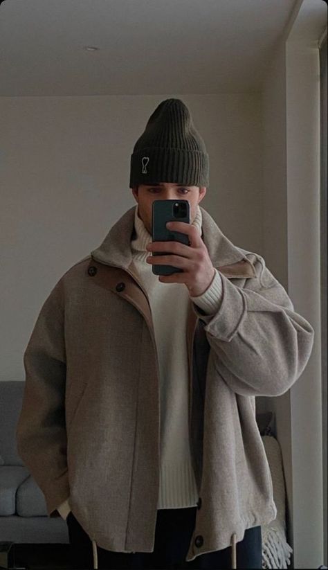 Easy to mix and match Cozy Male Outfit, Daniel Simmons, Office Old Money, Winter Outfits Men Streetwear, Old Money Fashion, Outfits Men Streetwear, Bakal Suami, Money Fashion, Guy Fits