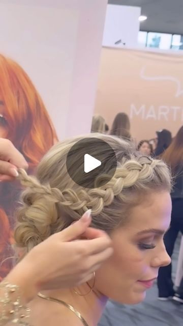 Hair Braid Bun Tutorial, Braid Updo Tutorial, Prom Hair Up, Bun Ideas, Prom Hair Styles, Easy Hair Styles, 5 Minute Hairstyles, Updo Tutorial, Tutorial Hair