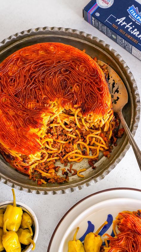 Persian Pasta, Persian Macaroni, Persian Spaghetti Recipe, Persian Spaghetti, Food Persian, National Pasta Day, Saffron Threads, Food Motivation, Iranian Food