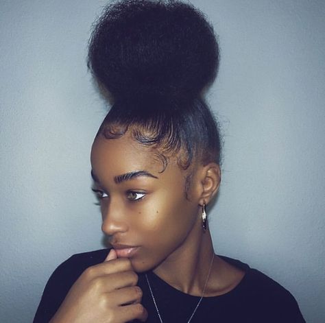 Hairstyles For Black Women Natural, Black Women Natural Hairstyles, Women Natural Hairstyles, Natural Hairstyles For Black Women, Top Knot Bun, Hair Puff, Natural Black Women, Girls Natural Hairstyles, 4c Natural Hair