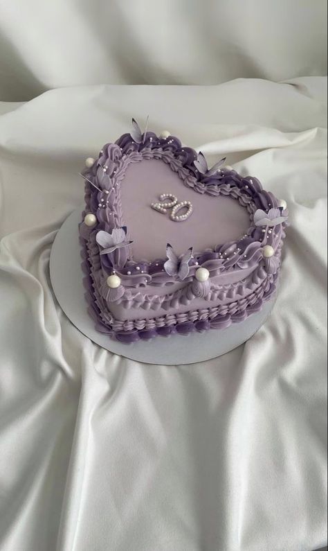 Ms 20 Something Cake, Light Purple Cake, 20 Bday Cake, Virgo Birthday Cake, Heart Shaped Birthday Cake, Heart Birthday Cake, Rodjendanske Torte, Purple Cakes Birthday, 14th Birthday Cakes