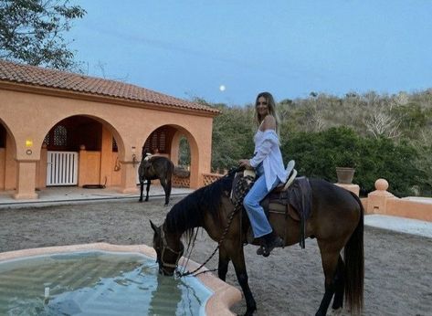 California Mom Aesthetic, Talita Von Furstenberg, Summer Abroad, Super Rich Kids, Malibu Barbie, Visual Aesthetics, In Another Life, Future Lifestyle, Horse Lovers