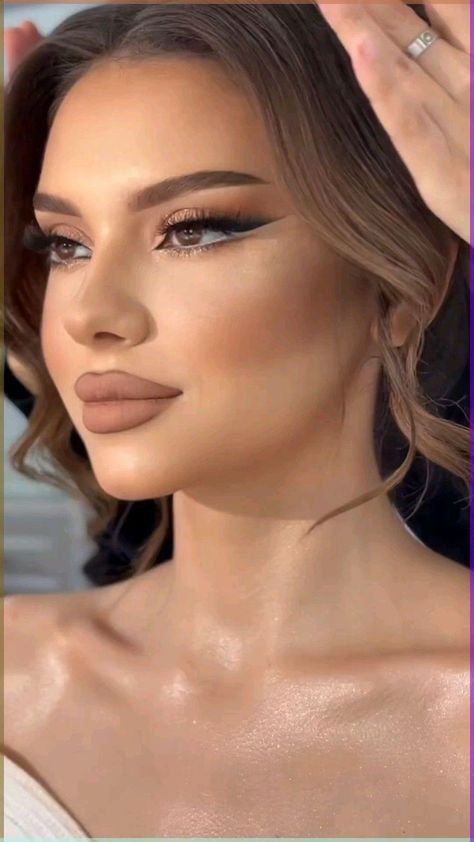 Makeup Ideas For Prom Night, Romantic Glam Wedding Makeup, Full Glam Eyeshadow, Dusty Blue Dress Makeup Look, Make Up For Brunettes, Albanian Makeup, Makeup Looks Soft Glam, Glam Look Makeup, Glam Bride Makeup