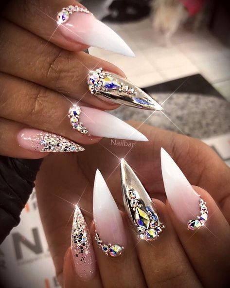 Bling Almond Nails Designs, Trap Nails, Cutest Nails, Ongles Bling Bling, Nail Armor, Gel Pedicure, French Pedicure, Stiletto Nail Art, Unicorn Nails