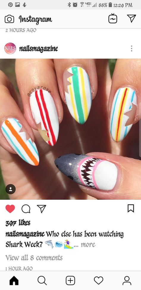 Shark Nail Art, Hairstyles Instagram, Beach Nail Designs, Beachy Nails, Makeup Christmas, White Manicure, Shopping Shoes, Diy Shop, Flower Nail Designs