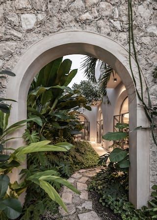 Historic Centro Oasis + Heated Pool - Houses for Rent in Mérida, Yucatán, Mexico - Airbnb Merida Houses Mexico, Merida Architecture, Yucatan House, Mexican House Plans, Mexico Houses, Mexico Airbnb, Mexican House, Merida Yucatan Mexico, Houses In Mexico