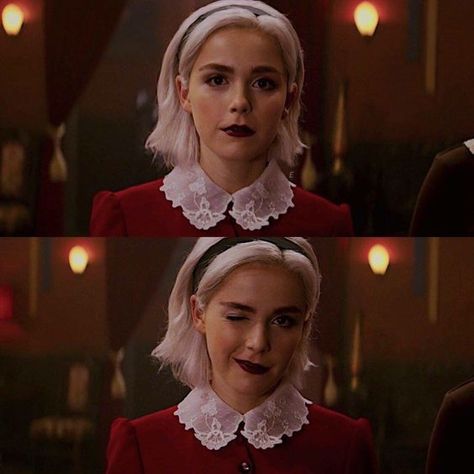 The Chilling Adventures of Sabrina Sabrina Costume, Sabrina Spellman Outfit, Sabrina Spellman Style, Tv Shows To Watch, Sabrina Witch, Shows To Watch, Kiernan Shipka, Sabrina Spellman, I Love Cinema