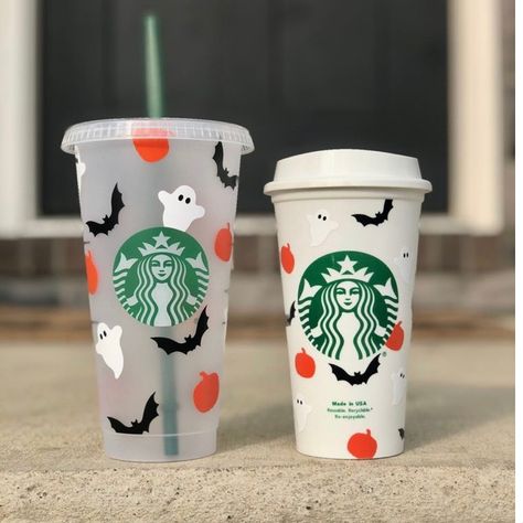 Brand New ! Price For Both ! Include 16 Ounce Grande Size Travel Cup To Go And 24 Ounce Plastic Reusable Tumblr Halloween Starbucks Tumbler, Halloween Mugs Vinyl, Halloween Starbucks Cup Vinyl, Color Changing Vinyl Cup, Starbucks Cups Designs, Starbucks Cups Ideas, Starbucks Reusable Cups Design, Painted Starbucks Cups, Halloween Tumbler Ideas Vinyl