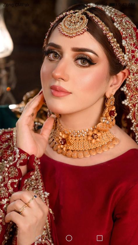 Pak Actress, Glam Bride Makeup, Bridal Makeup Videos, Pakistani Bridal Hairstyles, Jannat Mirza, Mehndi Ideas, Designer Dresses Elegant, Pakistani Brides, Bridal Hairstyle Indian Wedding