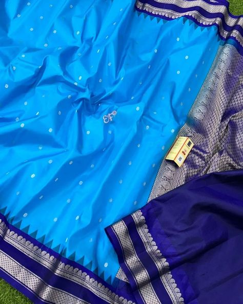 🍁Beautiful Pure gadwal pattu Sarees With Allover zari weaving Motiffs and Gap weaving kuttu Borders With Rich Pallu … Contrast Blouse 🍁 **With Silk Mark* * *Price : 7200+$* Gadwal Pattu Sarees, Saree Photoshoot, Mark Price, Contrast Blouse, Pattu Sarees, Silk Sarees, Borders, Gap, Weaving