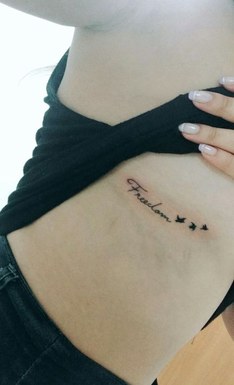 Is firts tattooooo ❤💚  Tatuaje libertad Tattooooo freedom Tattoo Quotes, Tattoos, Quick Saves