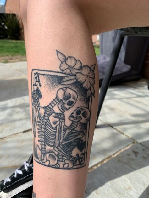 Lovers Of Valdaro Tattoo, Tarot Card Tattoo Ideas, Lovers Of Valdaro, Card Tattoo Ideas, Twin Peaks Tattoo, Card Tattoos, Tarot Card Tattoo, Tattoo Skin, Tattoos For Lovers