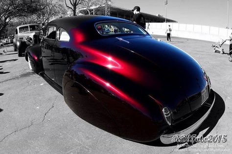 Black Cherry Paint, Car Paint Colors, Car Paint Jobs, Cool Old Cars, Custom Cars Paint, Kustom Cars, Racing Car Design, Lowrider Cars, Car Paint