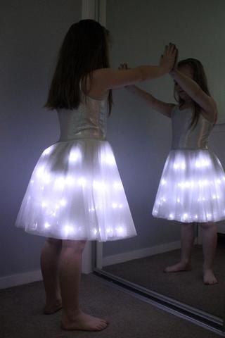 Diy Light Up Tutu Skirt, Light Up Tutu Diy, Diy Light Up Tulle Skirt, Light Up Costumes Diy, Emo Wedding, Led Costumes, Light Up Tutu, Light Up Dress, Tulle Lights