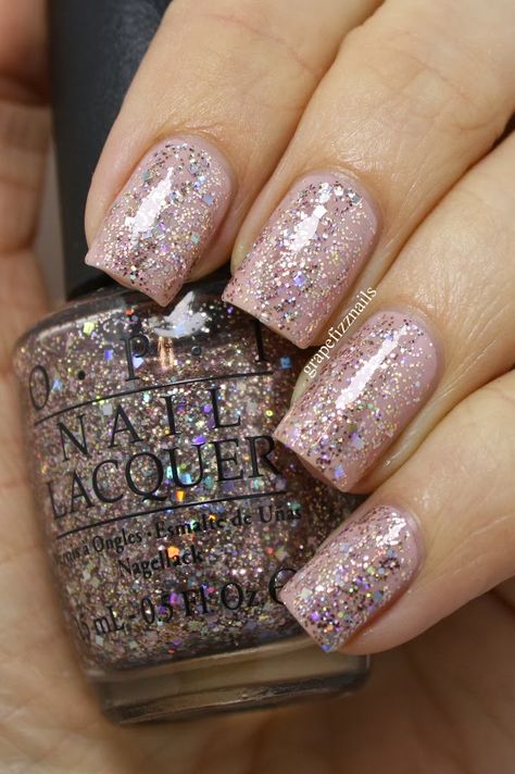 Grape Fizz Nails: OPI Spotlight On Glitter Collection Clear Glitter Nails, Do It Yourself Nails, Opi Nail Colors, Nails Opi, Manicure Gel, Holographic Nail Polish, Nail Candy, Glitter Nail Polish, Opi Nail Polish