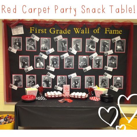 http://www.teacherspayteachers.com/Product/End-of-the-Year-Red-Carpet-Party-668296 End Of Year Banquet Ideas, Year 6 Prom Ideas, Red Carpet Party Snacks, Year 6 Leavers Party, Hollywood Graduation, Red Carpet Graduation, Leavers Party, Party Snack Table, Red Carpet Theme Party