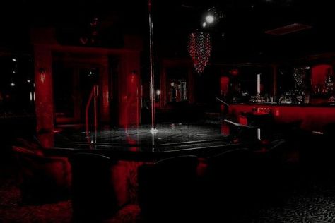 Wattpad Background, Nightclub Design, Dark Paradise, Red Rooms, New York Apartment, Hotel Bar, Luxury Homes Dream Houses, Dream House Interior, Romantic Art