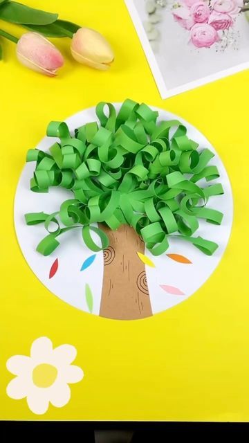 handwork world on Instagram: "Diy ideas #diyforkids #ideas #creative #paper" Seni Dan Kraf, Preschool Arts And Crafts, Hand Crafts For Kids, Handmade Paper Crafts, Diy Crafts For Kids Easy, Paper Towel Roll Crafts, Art Activities For Kids, Classroom Crafts, January 10