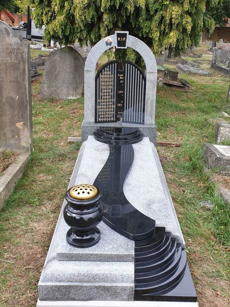 Graveside Decorations, Granite Monuments, Tombstone Designs, Granite Headstones, Cemetery Monuments, Cemetery Art, Memorial Stones, Grave Marker, Stone Sculpture