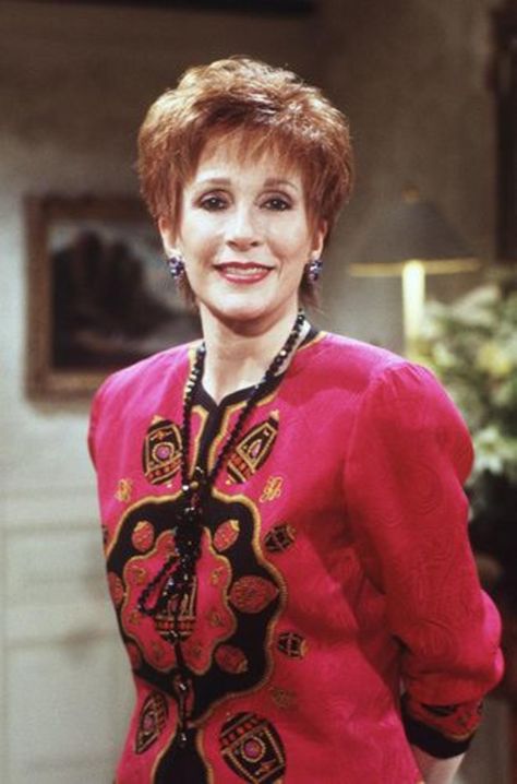 One Life to Live Matriarch Patricia Elliott Dead at 77. One Life To Live, Tamla Motown, Super Couple, Tony Award, Soap Opera Stars, Night Music, Old Time Radio, Dramatic Arts, Soap Stars