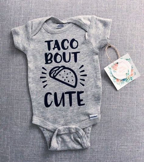 Baby Onesie Ideas, Onesie Ideas, Cricut Baby, Shirts To Make, Funny Baby Onesies, Baby Boy Onesies, Boy Onesie, Baby Gift Ideas