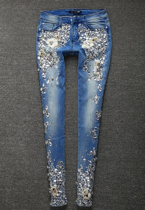 Jeans Decorados, Diamond Leggings, Jeans Rhinestones, Kristina Webb, Denim Jeans Women, Bling Jeans, Rhinestone Jeans, Denim And Diamonds, Embellished Clothing