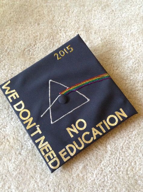 Pink Floyd graduation cap Graduation Cap Pink, Graduation Day Quotes, Diy Graduation Decorations, Creative Graduation Caps, Senior Year Fun, Grad Cap Decorated, Graduation Cap Decoration Diy, High School Graduation Cap, Grad Hat