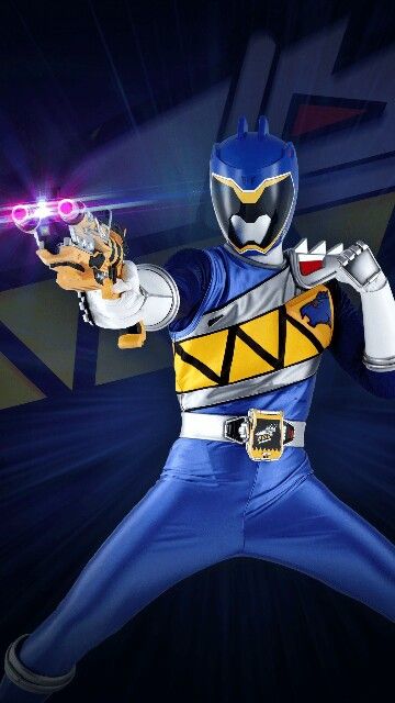 Koda from power rangers dino charge, coming 2015. Power Rangers Dino Charge Koda, Yoshi Sudarso, Power Rangers Blue, Festa Power Rangers, Football Neymar, Power Ranger Party, Power Rangers Ninja Steel, New Power Rangers, Blue Ranger