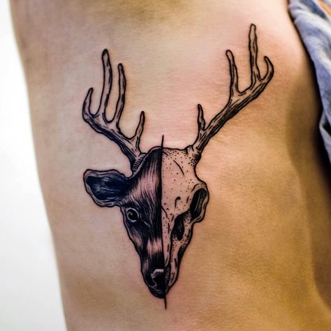 Deer tattoo , half dead half alive,  very cool idea Deer Face Tattoo, Alive Tattoo, Tattoo Prague, Half Alive, Horse Shoe Tattoo, Hipster Tattoo, P Tattoo, Half Skull, Deer Tattoo