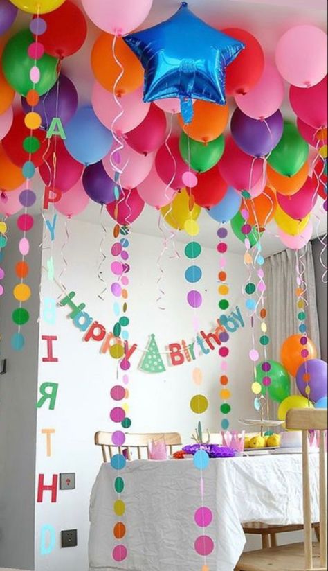 Colorful Birthday Decor, Traditional Birthday Decorations, Morning Birthday Surprise For Kids, Colourful Birthday Decorations, Simple Diy Birthday Decorations, Simple Decor Birthday, Aesthetic Bday Decor, Balloon Ideas For Birthday Party, Kids Birthday Decorations At Home