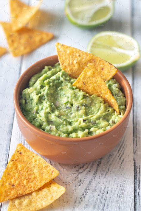 Bowl of guacamole with tortilla chips close-up. Food photography homemade appetizer delicious gourmet cuisine Mexican snack. #food #photography #tortilla #Mexican #homemade #snack #appetizer #cuisine #gourmet Guacamole Aesthetic, Homemade Appetizer, Best Guacamole Recipe, Mexican Snacks, Avocado Dip, Food Photoshoot, Food Content, Food Photography Inspiration, Food Drink Photography