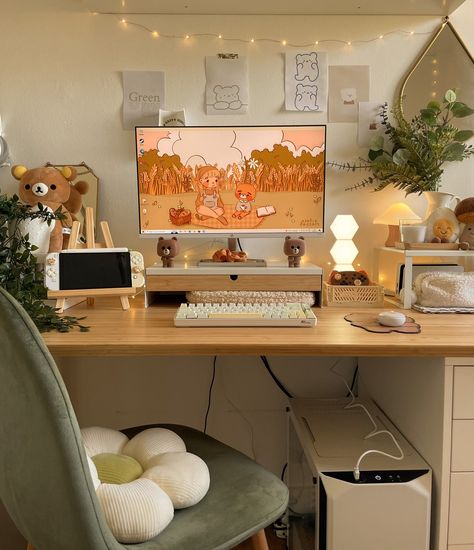 Cute Desk Aesthetic, Aesthetic Set Up, Desk Setup Workspace Inspiration, Desk Setup Workspace, Cozy Gamer Aesthetic, Cute Desk Setup, Aesthetic Workspace, Cozy Desk Setup, Cozy Gamer