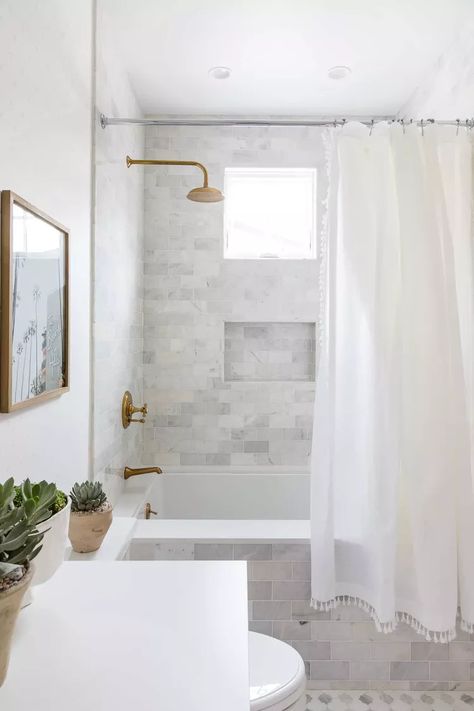 Neutral Kids Bathroom, Girls Bathroom Design, Airy Bathroom, Bathroom Neutral, Mindy Gayer Design, Bathroom Gray, Monochrome Bathroom, All White Bathroom, Grey Bathroom Tiles