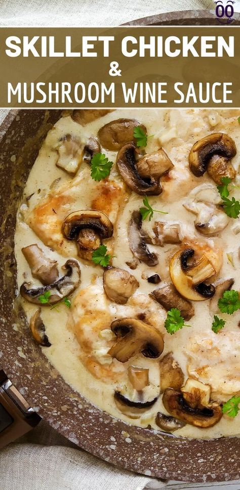 EQSY CHICKEN AND MUSHROOM WINE SAUCE Garlic Mushroom Sauce, Mushroom Wine Sauce, Easy Skillet Chicken, Chicken And Mushrooms, Chicken And Mushroom, Vegan Pumpkin Recipes, Easy Skillet, Skillet Recipes, Easy Grilling