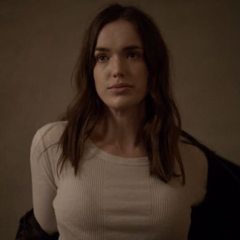 Jemma Simmons, Elizabeth Henstridge, Agents Of S.h.i.e.l.d., Marvel Agents Of Shield, Agents Of Shield, Marvel Avengers, Marvel