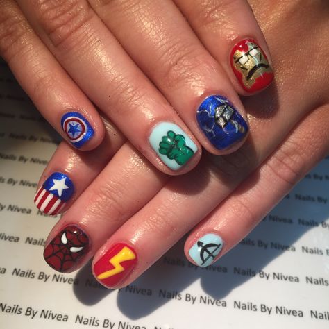 Gel polish nail designs by nailsbynivea Marvel Nails Short, Marvel Nails Designs, Marvel Nail Art, Superhero Nails, Avengers Nails, Marvel Nails, Gel Polish Nail Designs, Mani Ideas, Disney Nails