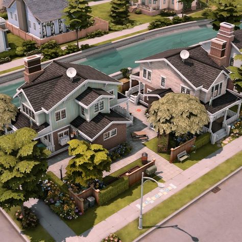 2 houses on one lot | Patreon Sims 4 Free Mods, Houses Black, The Sims 4 Lots, Sims 4 Houses, Sims House, Black House, Sims 4, Quick Saves, Black