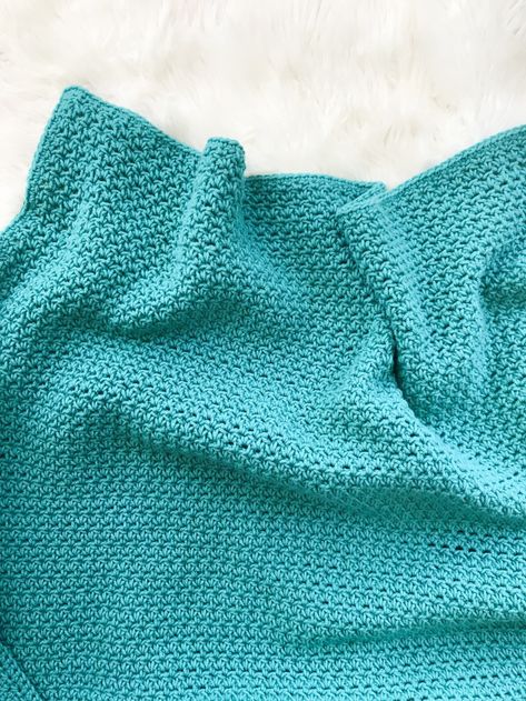 The Easiest Crochet Baby Blanket Pattern - Crocheting For Beginners, Easiest Crochet, Baby Blanket Crochet Pattern Easy, Crochet Cluster Stitch, Crochet Baby Blanket Beginner, Crochet Baby Blanket Pattern, Crochet Baby Blanket Free Pattern, Easy Baby Blanket, Crochet Blanket Pattern Easy