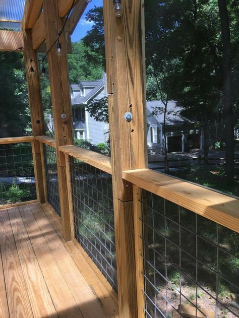 Screened In Porch With Hog Wire, Screen Porch With Hog Wire, Wild Hog Railing, Pool Railing, Patio Railings, Pergola Hammock, Upstairs Deck, Wire Deck Railing, Dog Fencing