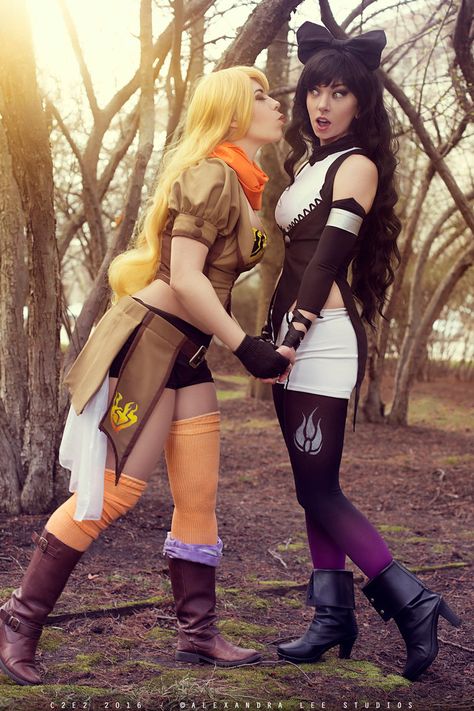 Yang X Blake, Yang Xiao Long, Rwby Cosplay, Rwby Blake, Couple Cosplay, Rwby Characters, Blake Belladonna, Team Rwby, Video Game Cosplay