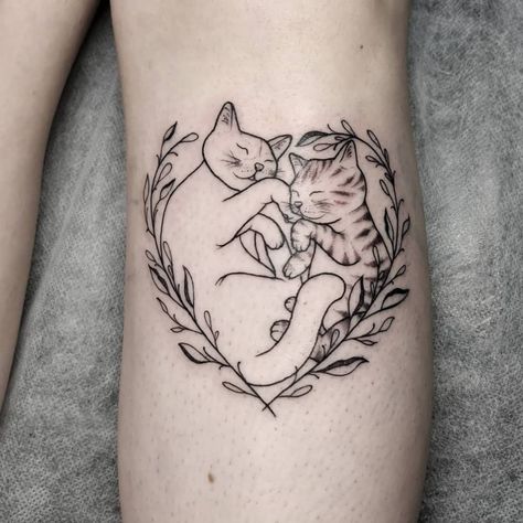 Tattoo Of Two Cats, Cat Tattoo Two Cats, Double Cat Tattoo, 2 Cat Tattoo Designs, Tattoo Ideas For Cats, Cat Arm Tattoo, Two Cat Tattoo, Sleeping Cat Tattoo, 2 Cats Tattoo