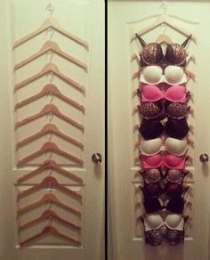 Add hooks to wooden hangers and stack them for a nice bra organizer. Diy Bra Organization, Bh Hacks, Hanging Bras, Bh Tricks, Bra Organizer, Bra Organization, Bra Storage, Diy Hooks, Diy Bra