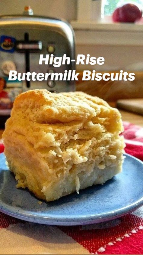 Popeyes Buiscits Recipes, Black Bear Diner Biscuits Recipe, Denver Biscuit Company Recipe, Old Southern Recipes, Best Biscuit Recipe, Southern Buttermilk Biscuits, Baking Powder Biscuits, Homemade Biscuits Recipe, Easy Biscuit Recipe