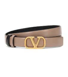 Designer Belts, Valentino Women, Leather Wedges, Leather Belts, Metallic Leather, Leather Pumps, Valentino Garavani, Leather Belt, Bag Making