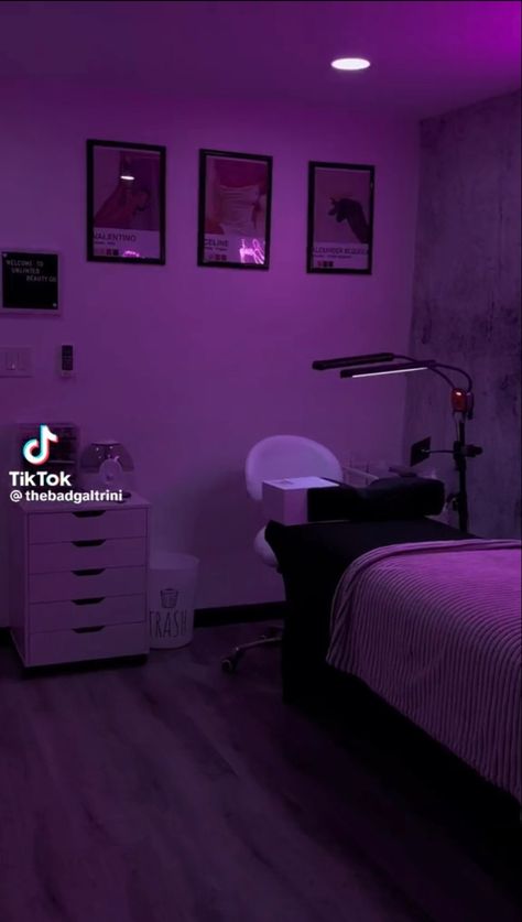 Purple Lash Room, Lash Tech Bed Ideas, Lash Tech Bed Setup, Pink Lash Tech Aesthetic, Purple Lash Tech Studio, Lash Tech Bed Set Up, Lash Room Decor Ideas, Hair Studio Ideas, Lash Room Ideas