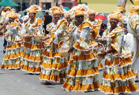 curacao 2008 cultural parade seu | Flickr - Photo Sharing! Curacao Culture, Folk Culture, Willemstad, Global Dress, Dress Attire, Black Boy, Party Pictures, Harvest Festival, Black Boys