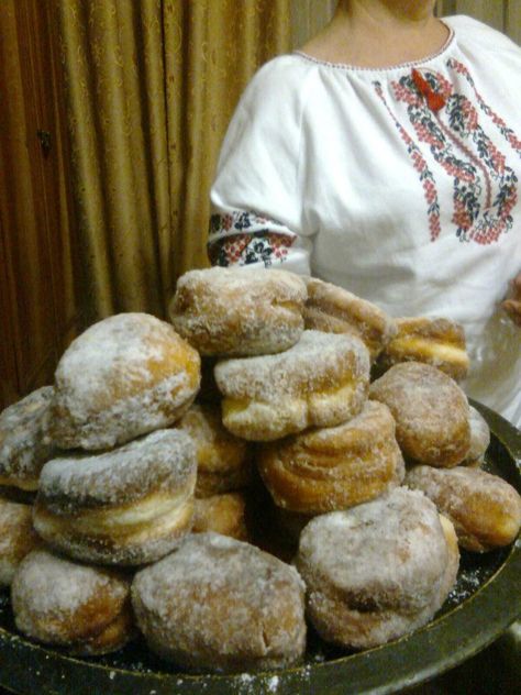 Ukrainian Pampushky Christmas Doughnuts I Light and tender with variations of fillings, poppy seed, or prune jam, cherry preserves, or apricot jam Ukrainian Pampushky, Prune Jam, Ukraine Food, Ukrainian Food, Ukrainian Christmas, Doughnuts Recipe, Eastern European Recipes, Cherry Preserves, Russian Food