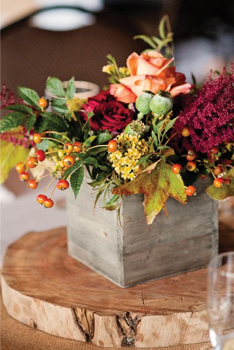 Beautiful Fall arrangement in Fresh - Perennial Designs will design it for you in permanent botanicals to last the whole season! Box Wedding Centerpieces, Festa Harry Potter, Fall Flower Arrangements, Fall Floral Arrangements, Fall Wedding Centerpieces, Fall Arrangements, Deco Floral, Fall Centerpiece, Fall Floral